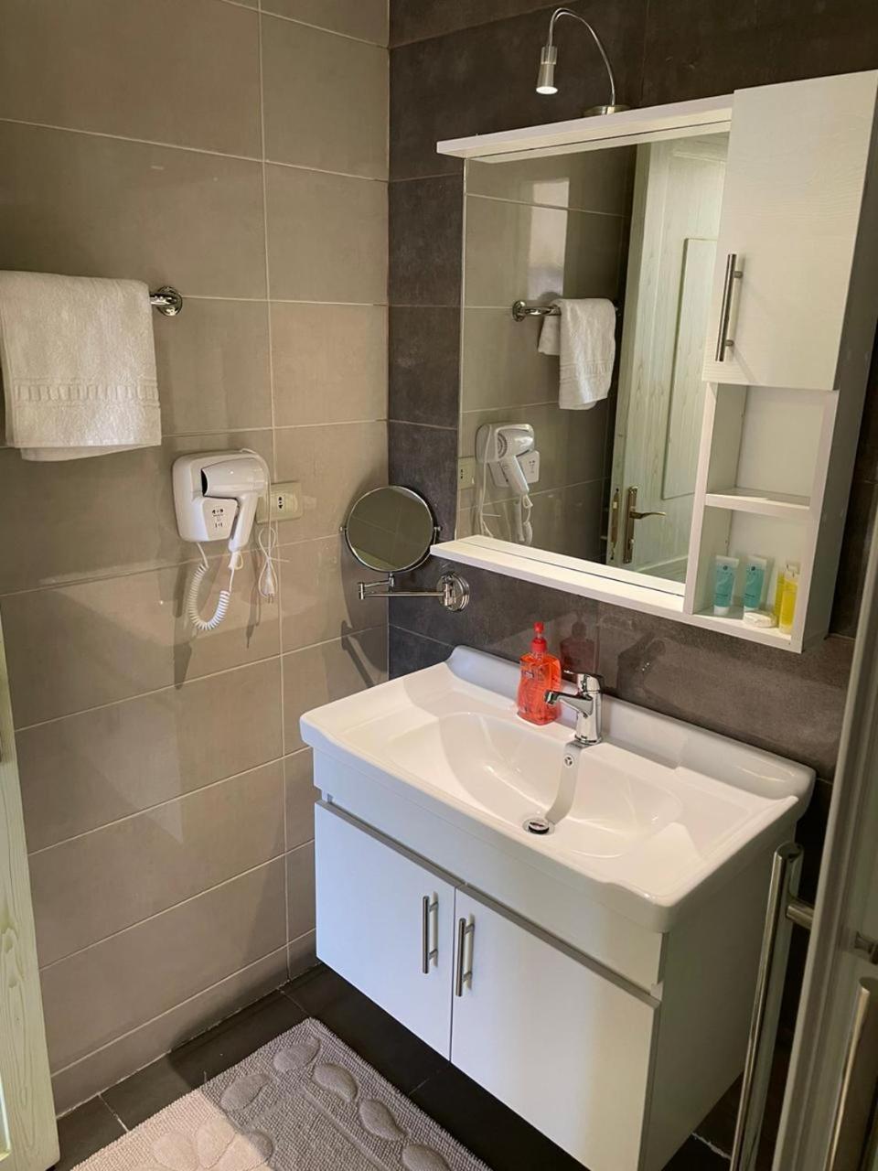 Classy Hostel Medeba Dış mekan fotoğraf